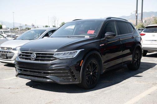 2022 Volkswagen Tiguan 2.0T SE R-Line Black