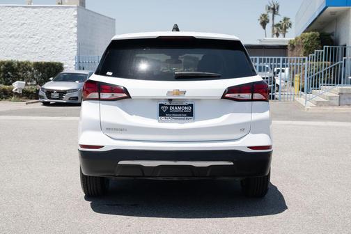 Summit White 2024 Chevrolet Equinox 1LT