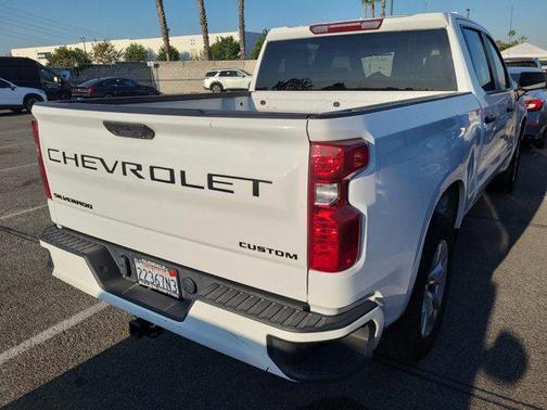 2022 Chevrolet Silverado 1500 Custom