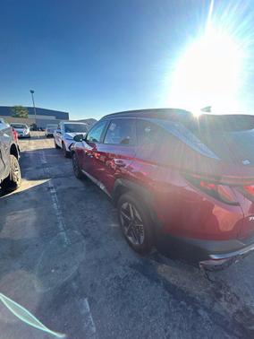 Ultimate Red 2025 Hyundai TUCSON SEL