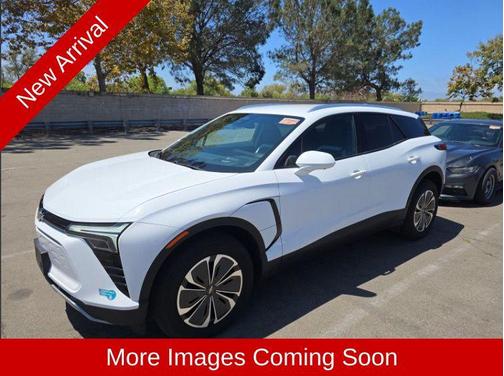 Summit White 2024 Chevrolet Blazer EV eAWD LT