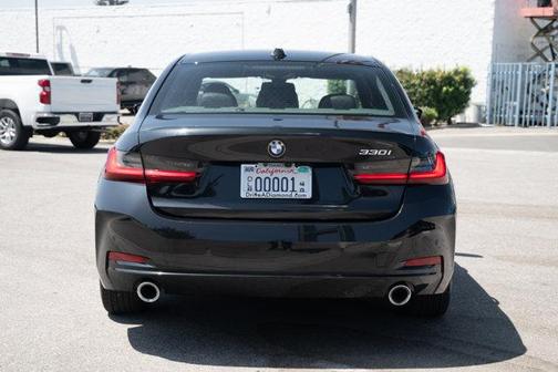 2023 BMW 330 330i