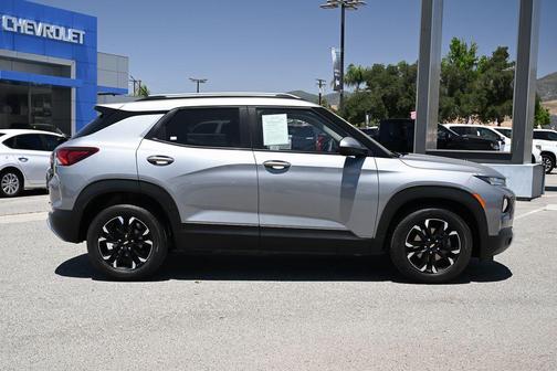 Sterling Gray Metallic 2023 Chevrolet Trailblazer LT
