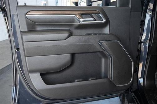 2024 Chevrolet Silverado 3500 LT