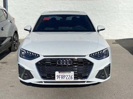 2023 Audi A4 45 S line Premium