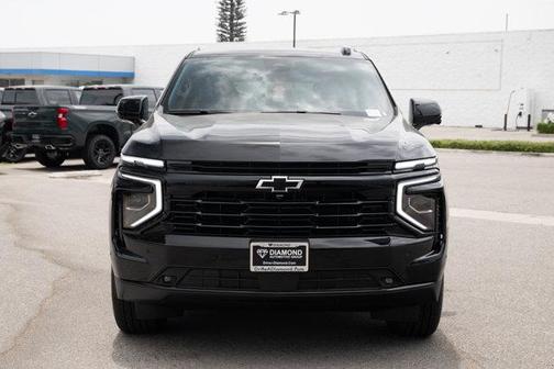 2025 Chevrolet Suburban RST