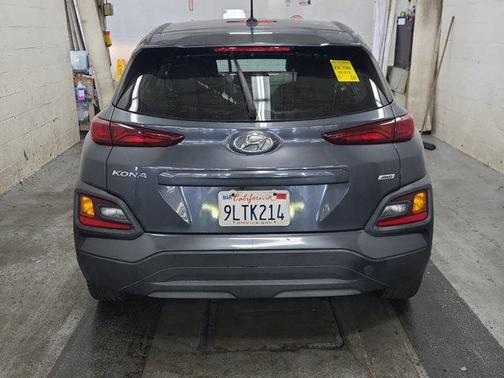 2021 Hyundai KONA SE