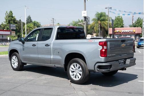 2025 Chevrolet Silverado 1500 Custom
