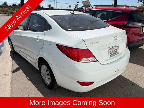 Century White 2016 Hyundai Accent SE