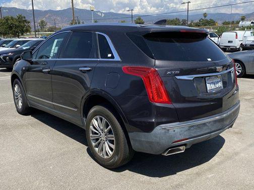 2017 Cadillac XT5 Base