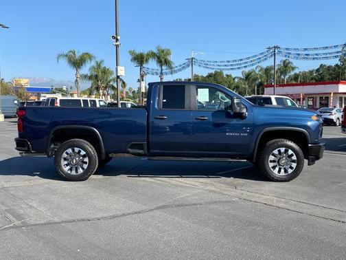 2022 Chevrolet Silverado 2500 Custom
