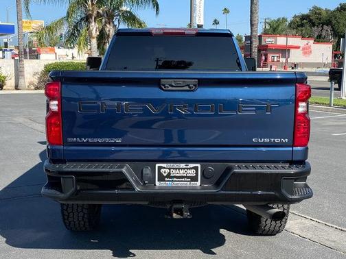 2022 Chevrolet Silverado 2500 Custom