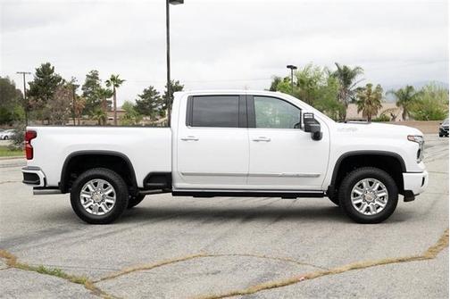 2025 Chevrolet Silverado 2500 High Country