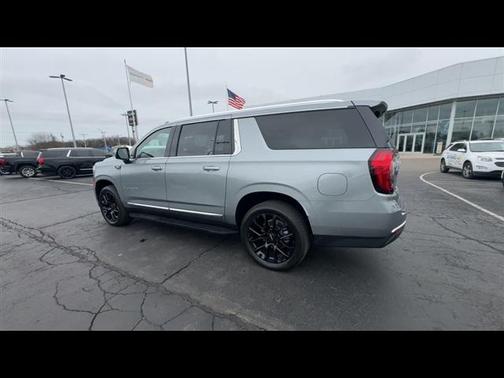 2024 GMC Yukon XL SLT