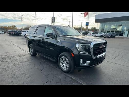 2023 GMC Yukon SLE