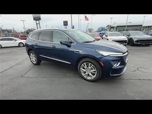 2023 Buick Enclave Essence AWD