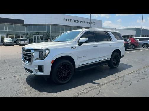 White Frost Tricoat 2022 GMC Yukon SLT