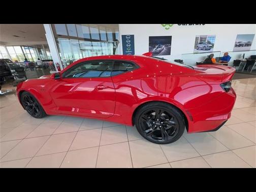 2022 Chevrolet Camaro RWD Coupe LT1