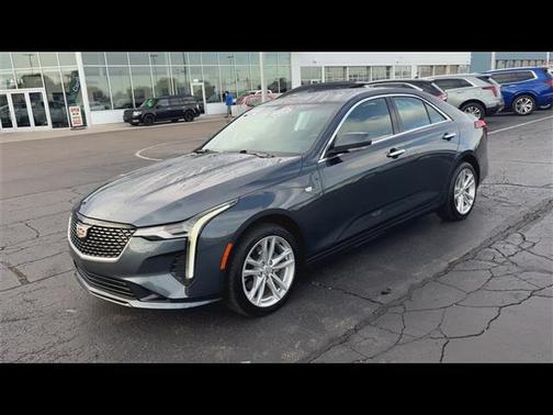 2022 Cadillac CT4 Luxury