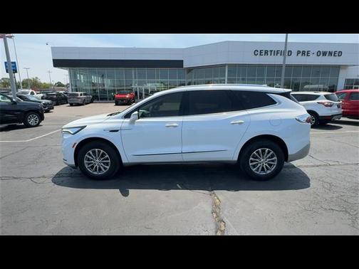 2023 Buick Enclave Essence FWD
