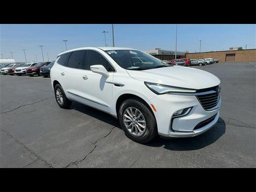 2023 Buick Enclave Essence FWD