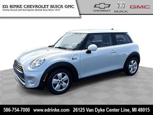 2018 MINI Hardtop Cooper