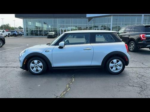 2018 MINI Hardtop Cooper