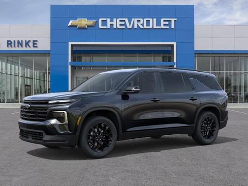 Mosaic Black Metallic 2026 Chevrolet Traverse LT