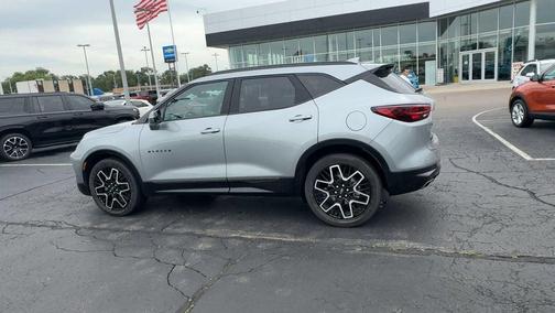 Sterling Gray Metallic 2025 Chevrolet Blazer RS