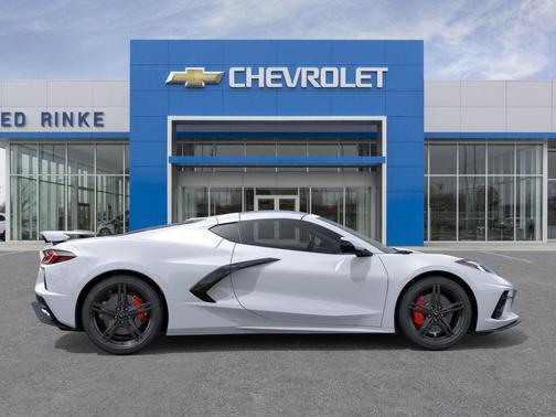2026 Chevrolet Corvette Stingray w/1LT