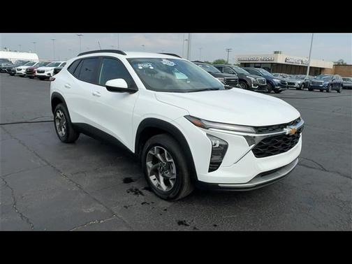 2024 Chevrolet Trax LT