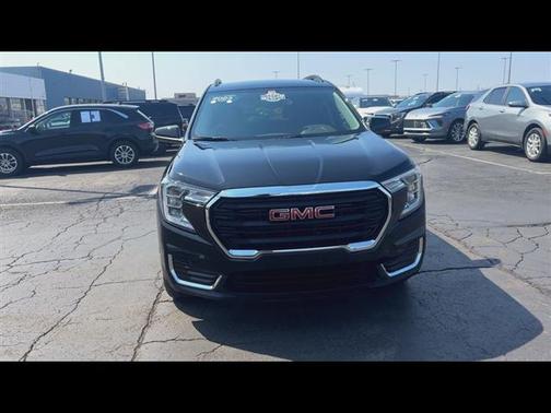 Ebony Twilight Metallic 2023 GMC Terrain SLE