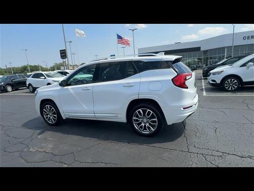 2024 GMC Terrain Denali