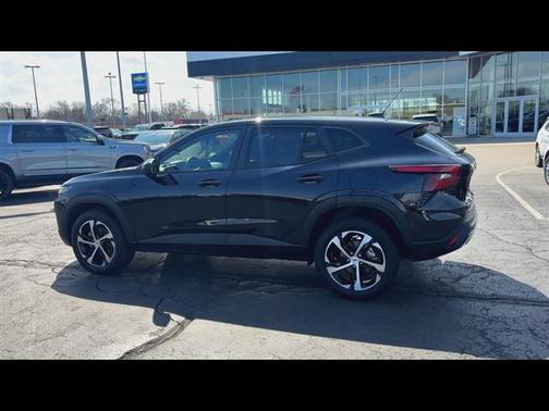Mosaic Black Metallic 2024 Chevrolet Trax FWD 1RS