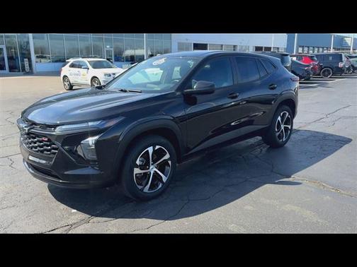 Mosaic Black Metallic 2024 Chevrolet Trax FWD 1RS