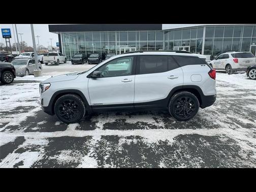 2021 GMC Terrain SLE