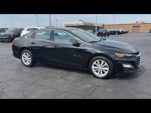 Mosaic Black Metallic 2023 Chevrolet Malibu FWD 1LT