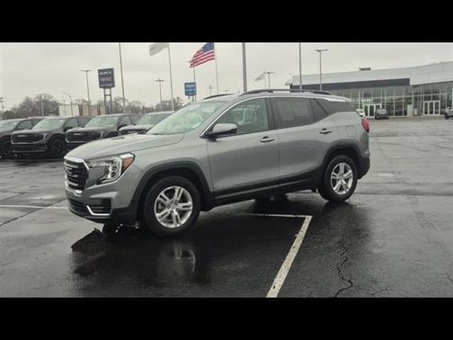 2023 GMC Terrain SLE