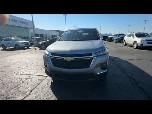 2023 Chevrolet Traverse LS