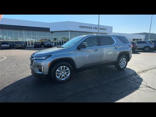 2023 Chevrolet Traverse LS