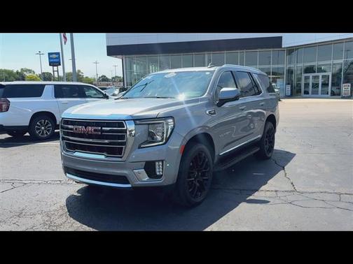 Sterling Metallic 2023 GMC Yukon SLT
