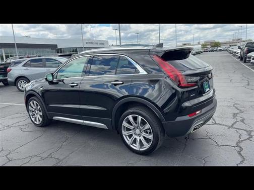 Stellar Black Metallic 2023 Cadillac XT4 Premium Luxury