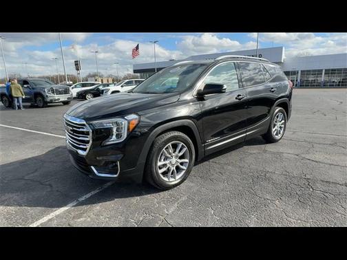 2022 GMC Terrain SLT