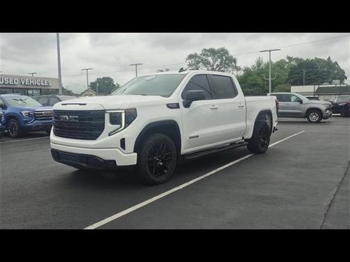 2022 GMC Sierra 1500 Elevation