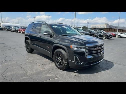 2023 GMC Acadia AWD AT4