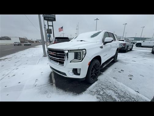 2023 GMC Yukon SLT