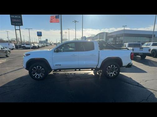 2025 GMC Canyon AT4