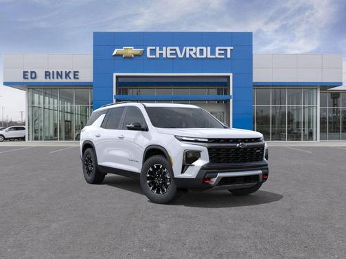 Polar White Tricoat 2026 Chevrolet Traverse AWD Z71