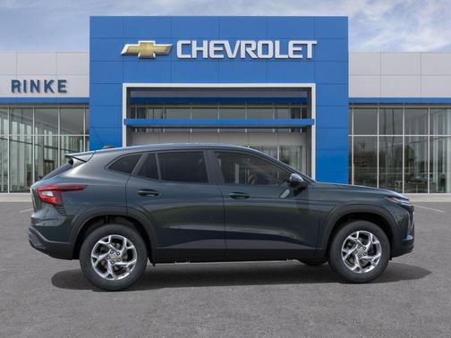 2025 Chevrolet Trax LS