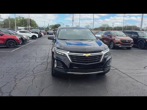 Mosaic Black Metallic 2024 Chevrolet Equinox 1LT